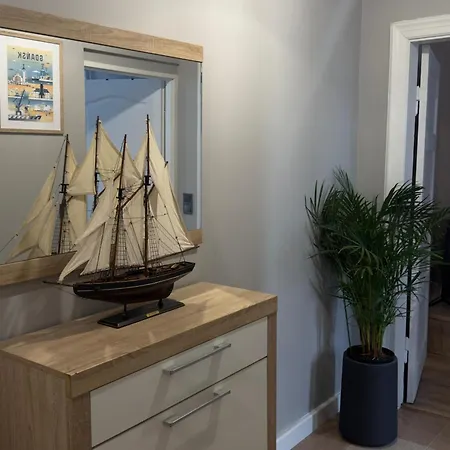 Marynarski * Γκντίνια