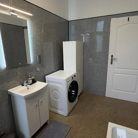 Marynarski Διαμέρισμα Γκντίνια