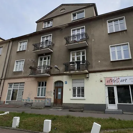 Marynarski Διαμέρισμα *